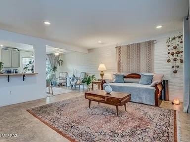 3033 N Cherry Ave #NA - Photo 3 of 13