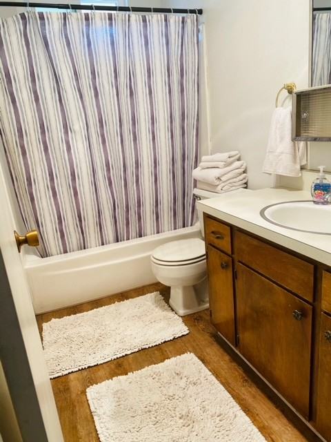 828 Olive St #3 - Photo 5 of 5