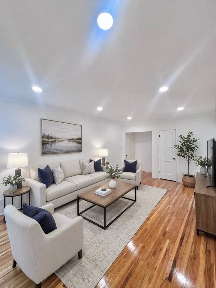 12048 Guerin St #1-2 - Photo 3 of 9