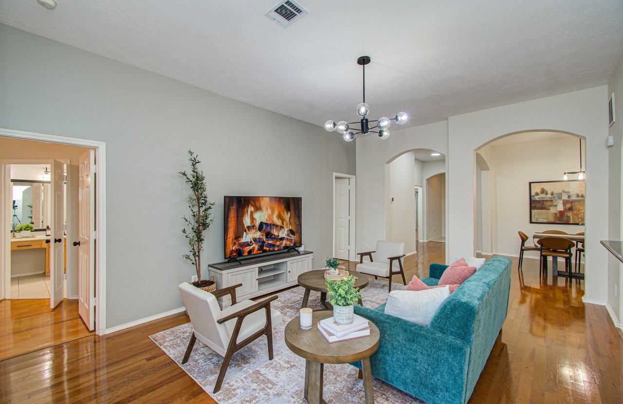 7211 Crescent Mills Dr #NA - Photo 7 of 48