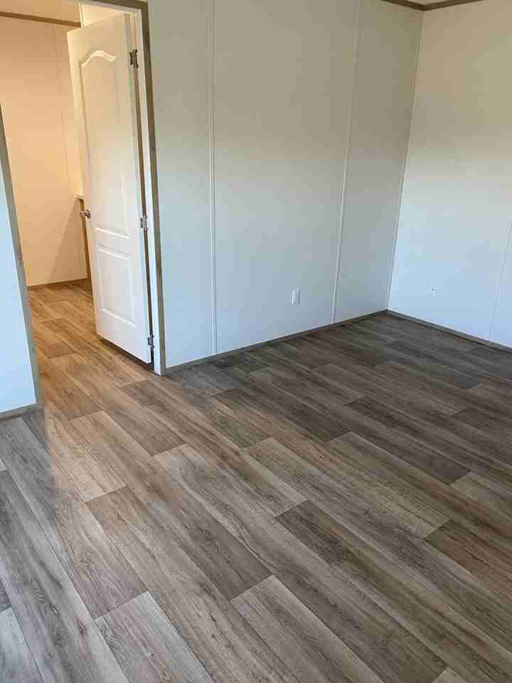 159 W Everett St #NA - Photo 6 of 7