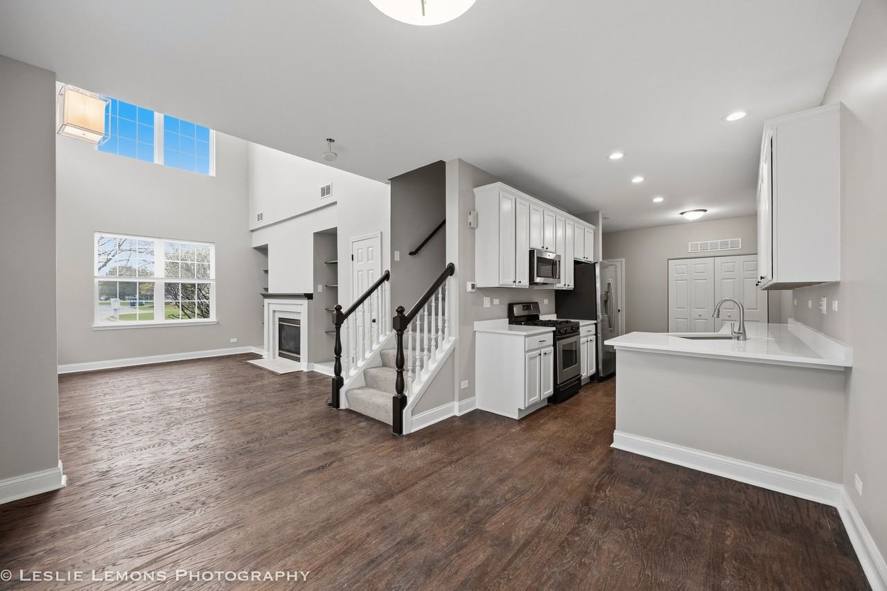 2233 Hillsboro Ct #2233 - Photo 5 of 10