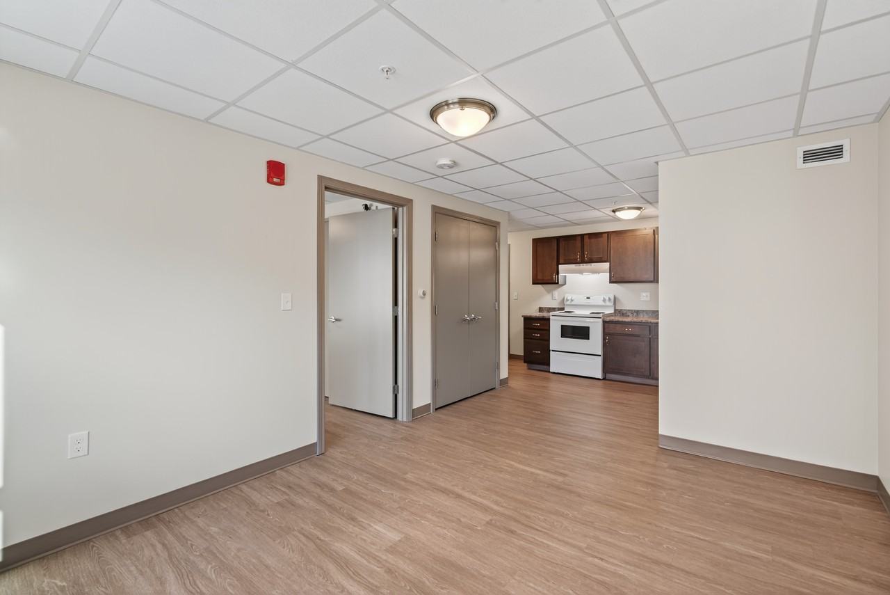 300 E Bridge St #127 - Photo 7 of 12