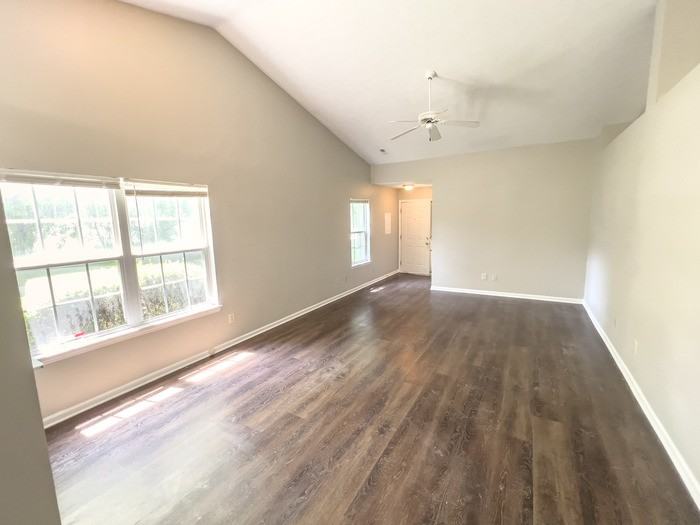 10727 N Park Ave - Photo 5 of 23