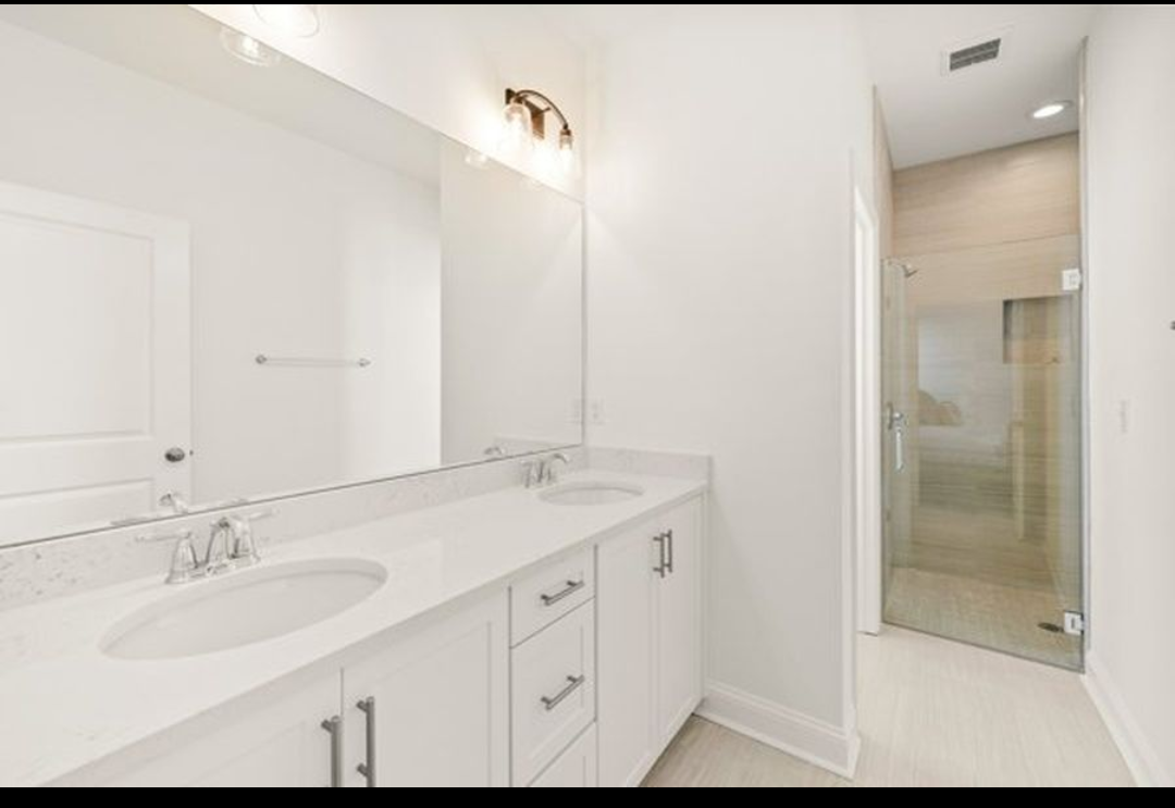 1442 Landon Hills Dr #NA - Photo 5 of 16