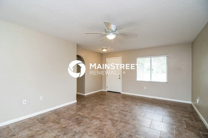 7550 Garry Rd - Photo 5 of 16