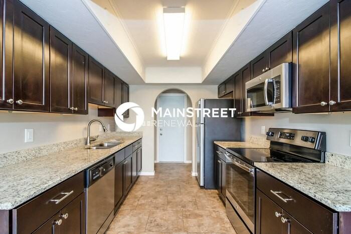 7550 Garry Rd - Photo 7 of 16