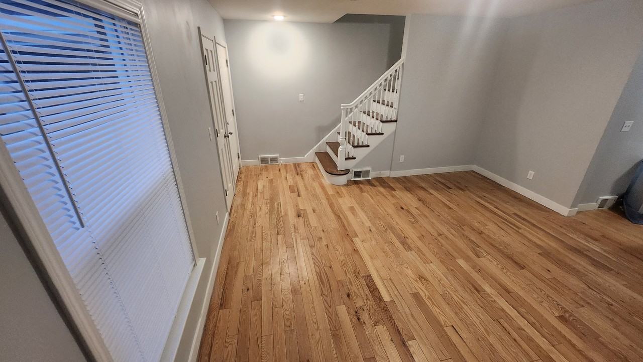 1508 Como Ave #NA - Photo 2 of 18