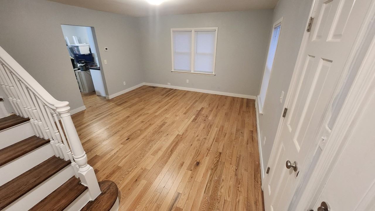 1508 Como Ave #NA - Photo 3 of 18