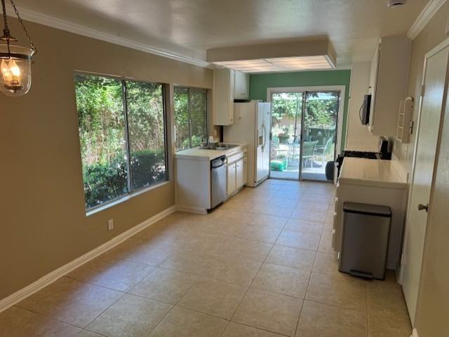 6828 Ponce Ave #22 - Photo 7 of 31