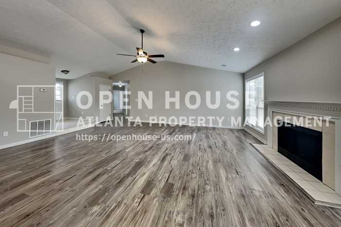 4018 River Rock Way - Photo 7 of 20