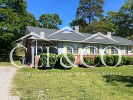 featured image of 1545 White Oak St #B