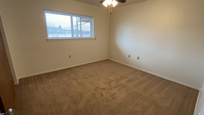 306 Sacajawea Ct - Photo 5 of 7