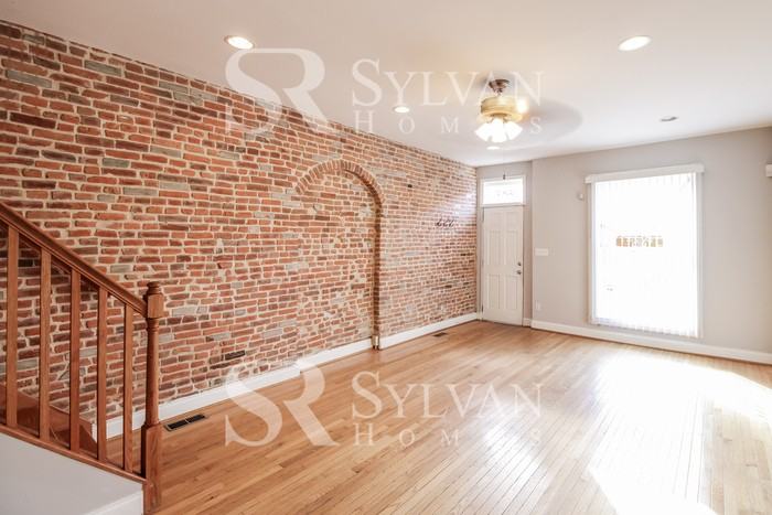 3304 E Baltimore St - Photo 4 of 16