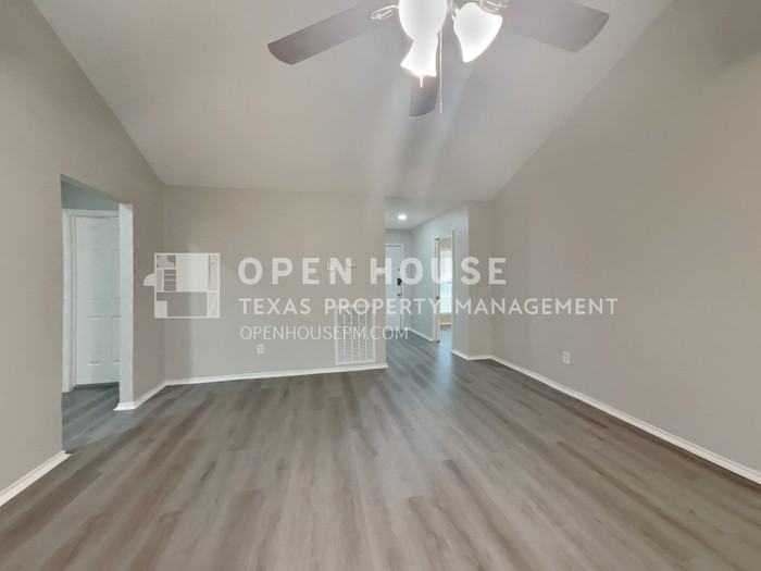 15 S Drifting Leaf Ct - Photo 5 of 20