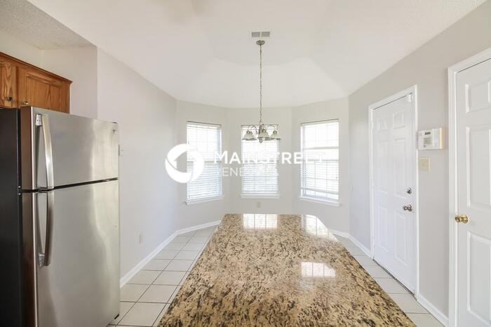 4377 Cleopatra Dr - Photo 6 of 17