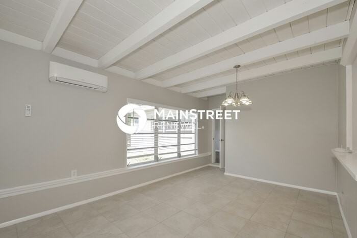 5532 25th St W - Photo 5 of 16