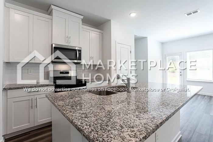 360 White Tail Rd - Photo 4 of 38