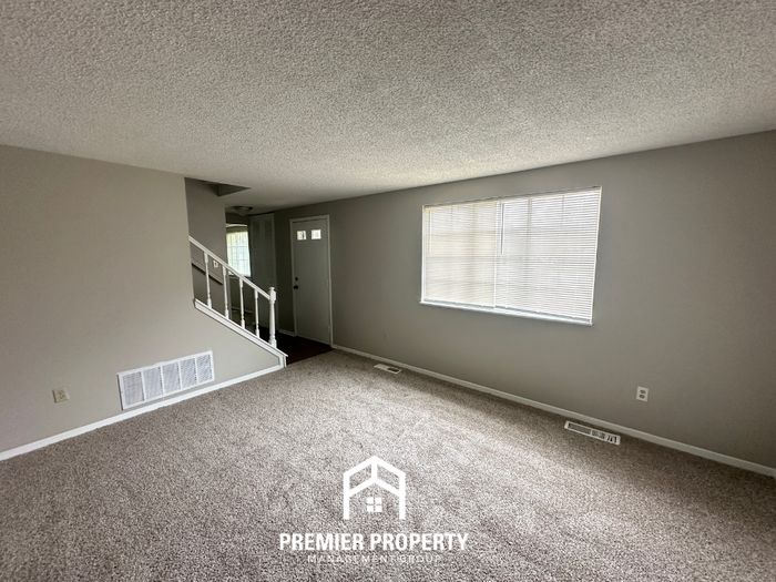 6284 Sandy Park Cv - Photo 6 of 50