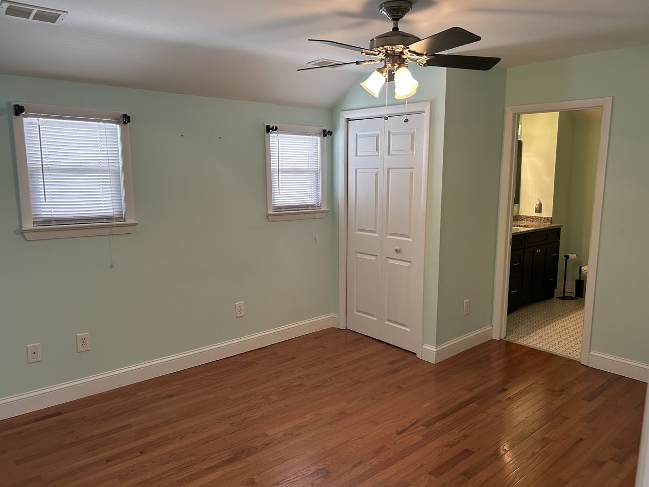 205 N Dorset Ave #2 - Photo 4 of 7