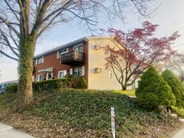 featured image of 848 N 16th St #4