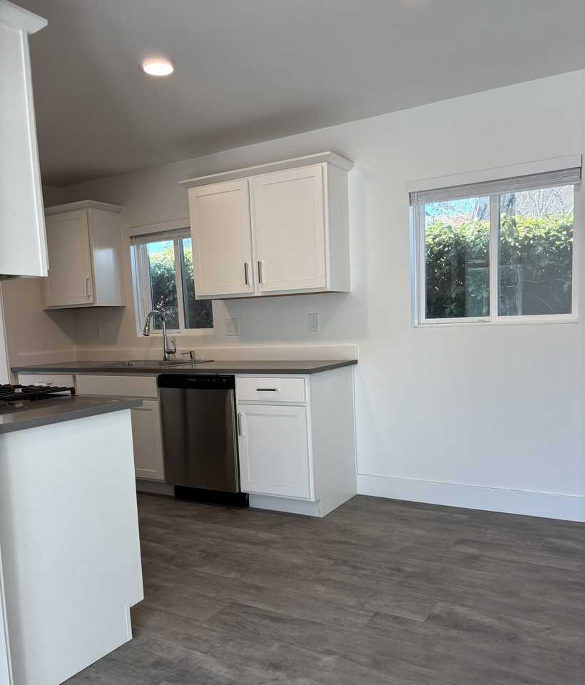 314 S Halcyon Rd #NA - Photo 5 of 17