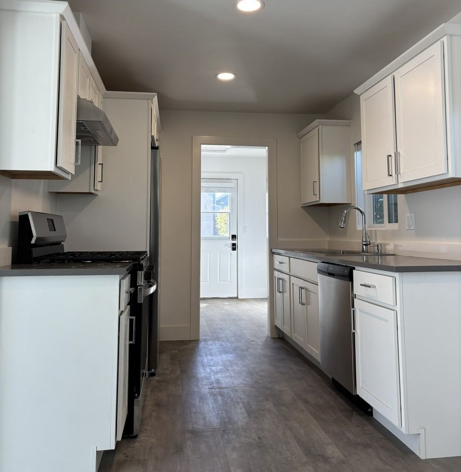 314 S Halcyon Rd #NA - Photo 6 of 17