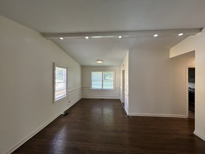 4236 39th Ave N - Photo 4 of 19