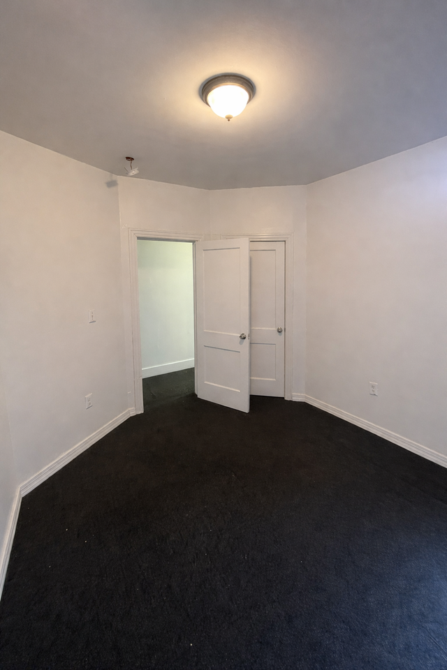 6232 Chestnut St #1 - Photo 6 of 17