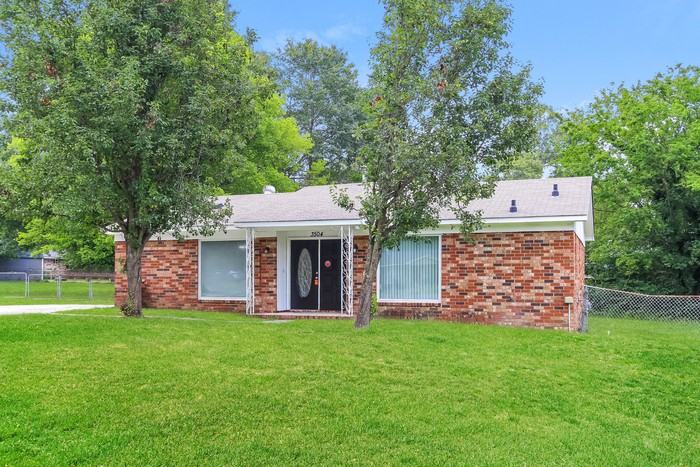 3504 Osage Ct - Photo 4 of 12