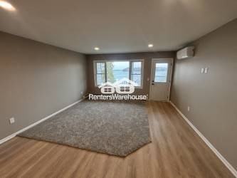 32 E Lake St #3 - Photo 5 of 11