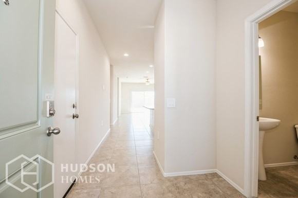 24375 W Wood St - Photo 4 of 31