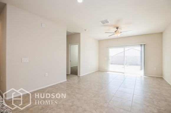 24375 W Wood St - Photo 7 of 31