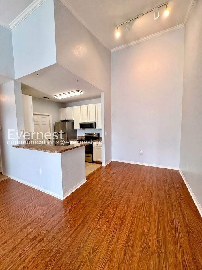 10123 Courtney Palms Blvd #301 - Photo 4 of 21