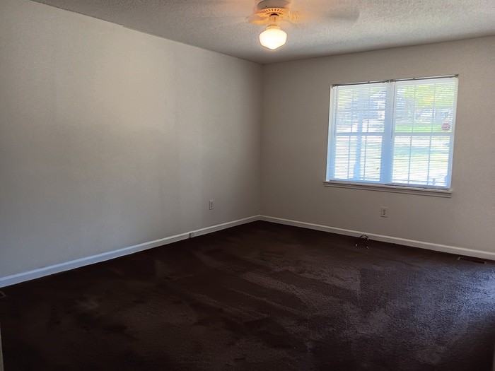 743 Treasure Dr Sw - Photo 2 of 10