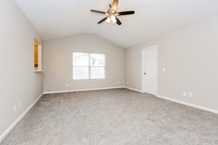 515 Cedar Park Cir - Photo 3 of 16