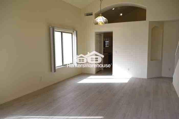 1128 N Sunnyvale Ave - Photo 3 of 20