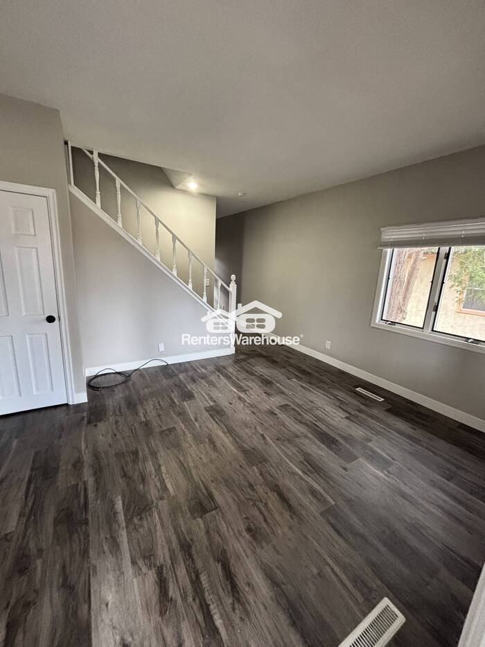 1816 Zephyr Pl - Photo 2 of 13