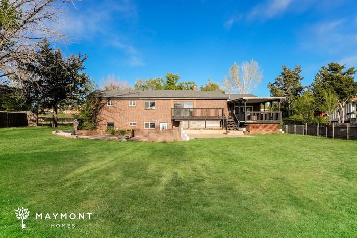 220 Cunningham Dr - Photo 2 of 2