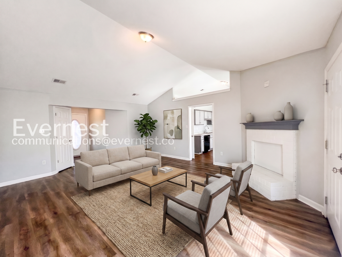 5370 Woodchase Dr - Photo 5 of 25