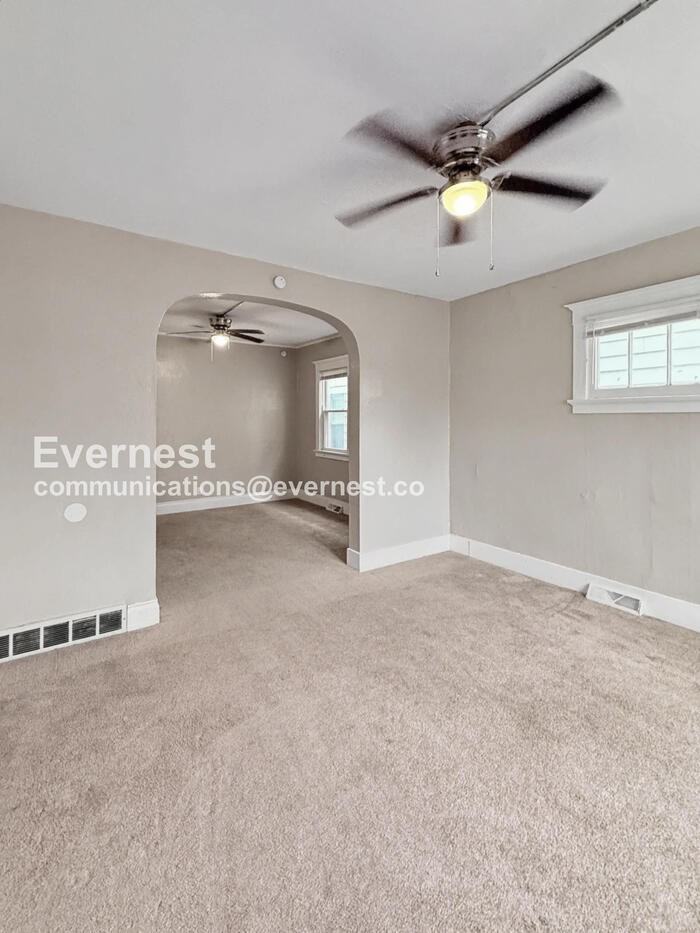 1311 Mason St #2 - Photo 7 of 27