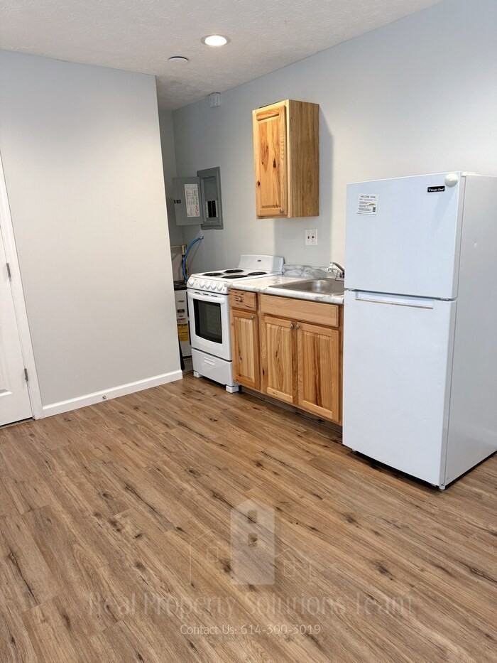 450 Long St #G - Photo 5 of 13