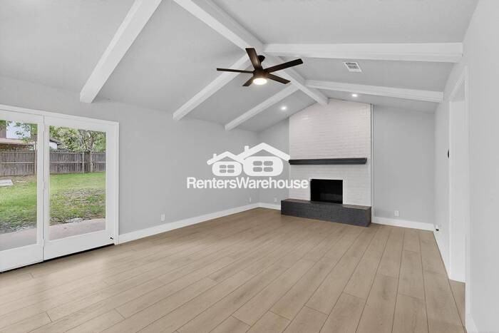 216 Laura Dr - Photo 6 of 43