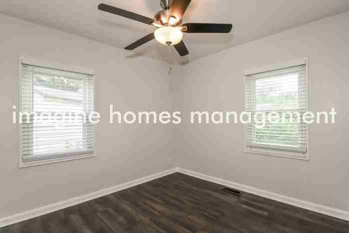 9308 Hoppy Dr - Photo 7 of 14