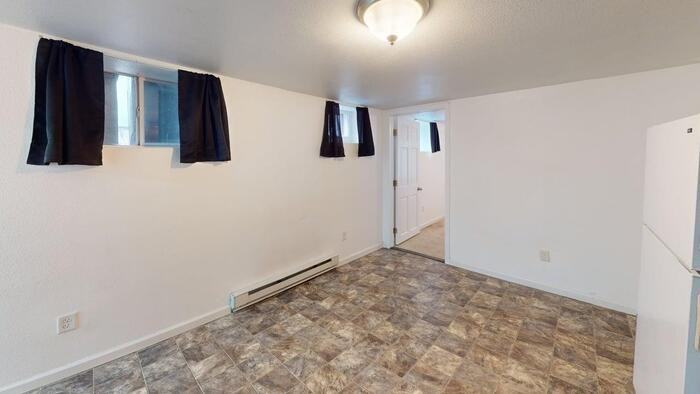 109 9th Ave Nw #3 - Photo 6 of 6