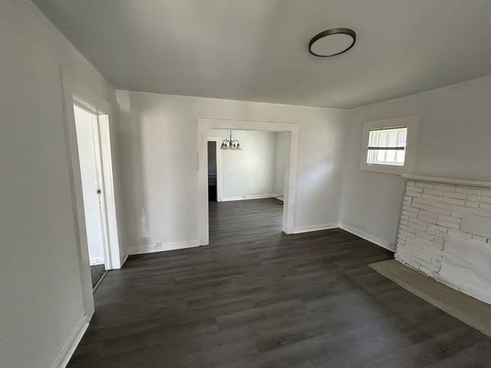 Garrison Ave Sw - Photo 3 of 22