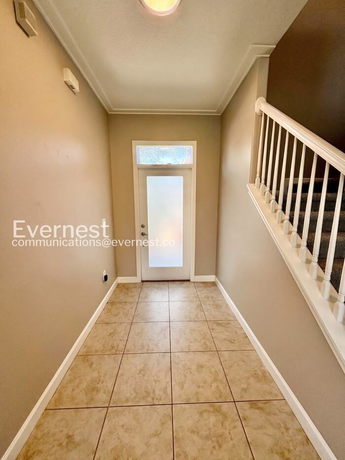 11211 Flora Springs Dr - Photo 7 of 31