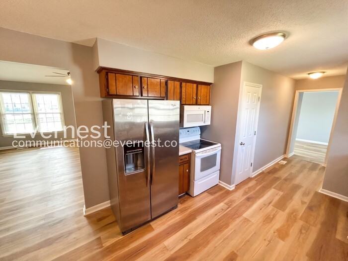 4225 Horseshoe Bend Trl - Photo 3 of 23