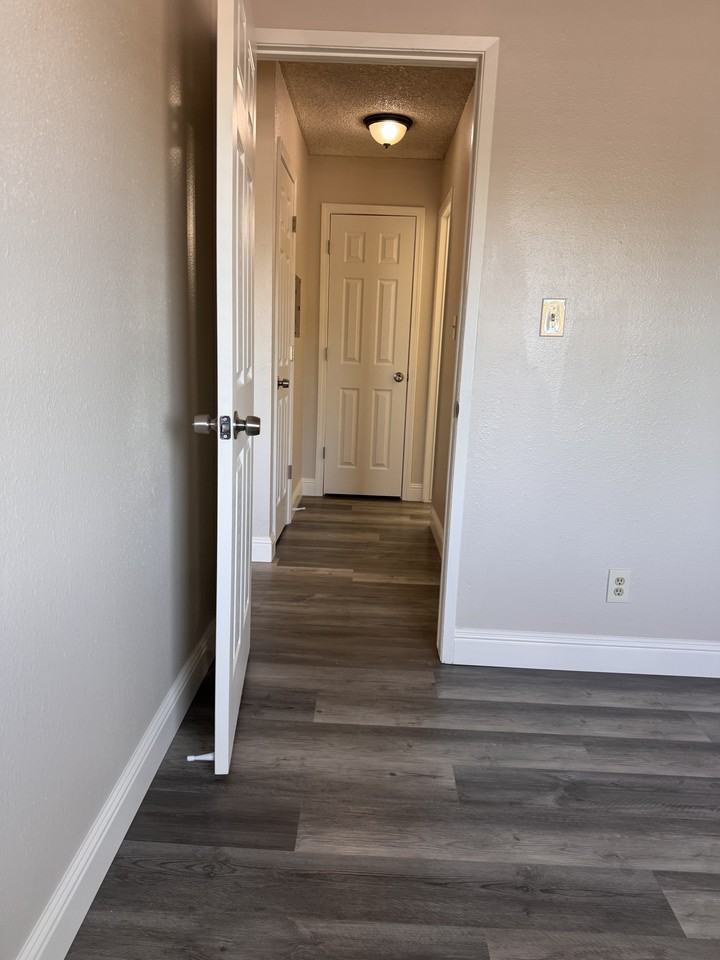 2910 N Tracy Blvd #44 - Photo 6 of 9