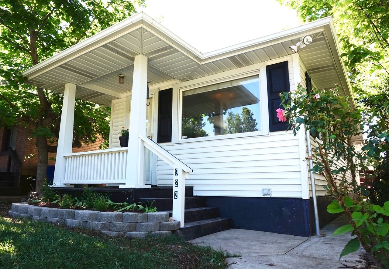 922 E Elm Ave - Photo 2 of 11